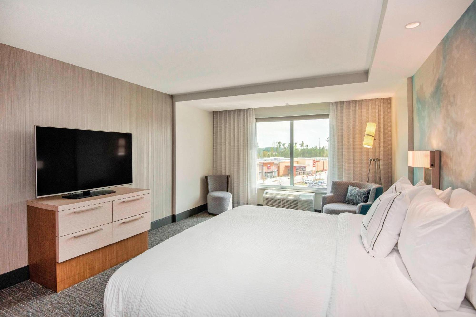 Courtyard By Marriott Raleigh Cary/Parkside Town Commons Otel Dış mekan fotoğraf