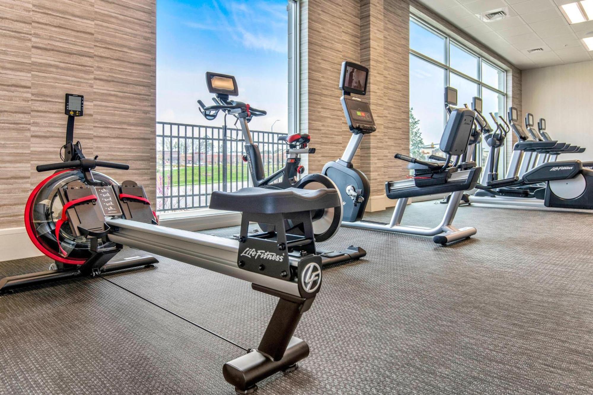 Courtyard By Marriott Raleigh Cary/Parkside Town Commons Otel Dış mekan fotoğraf
